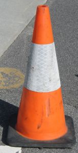 1003305_warning_cone.jpg