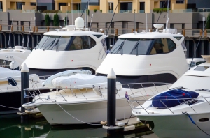 1390456_yachts_in_the_marina_.jpg