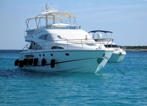 818648_yachts.jpg