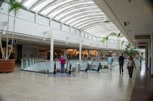 mall1.jpg