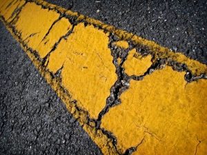 cracked yellow line