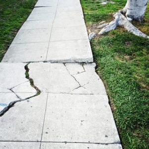 sidewalkcrack